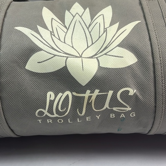 Lotus trolley bag system used condition - Picture 2 of 8